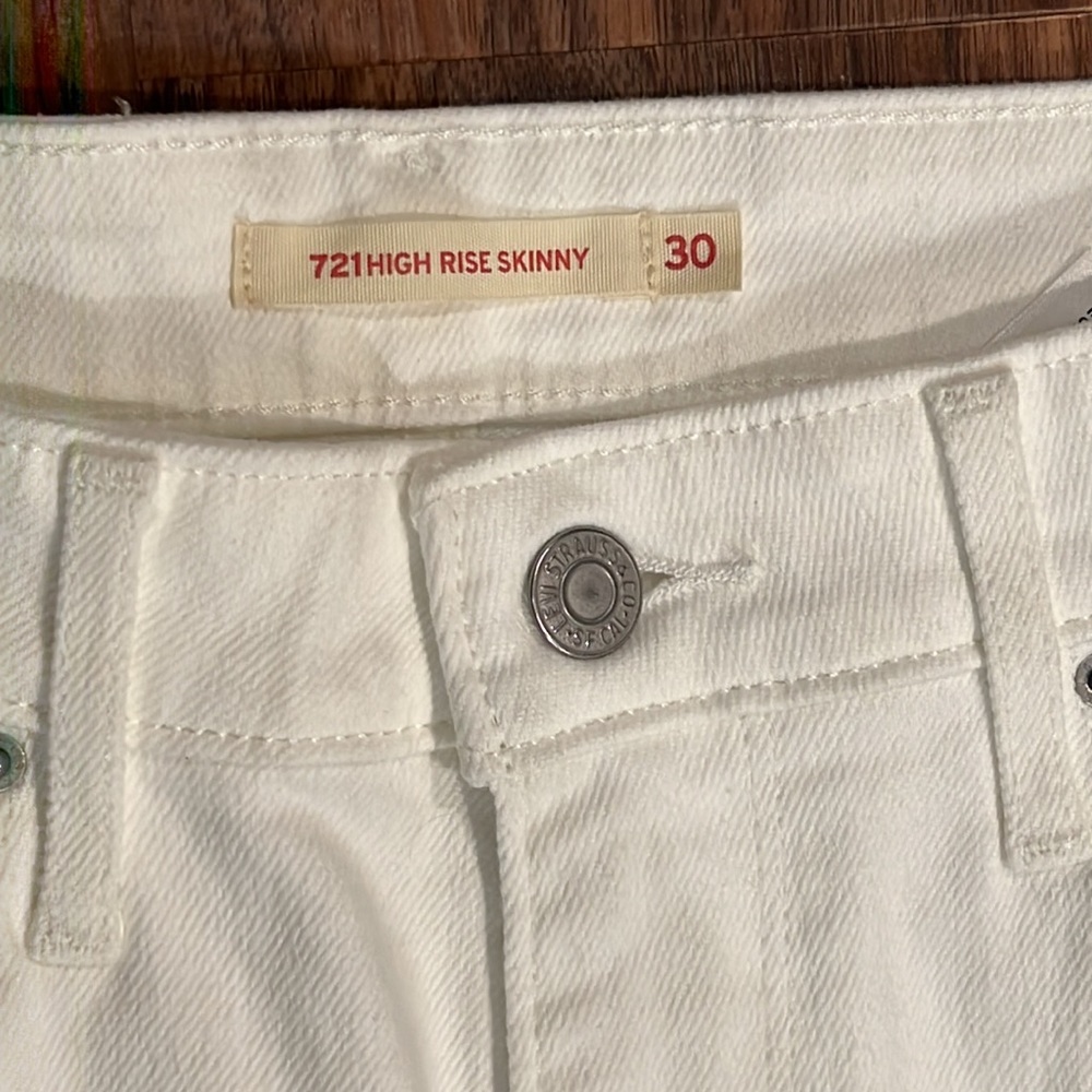 NWOT Levi’s 721 High Rise - Picture 7 of 15